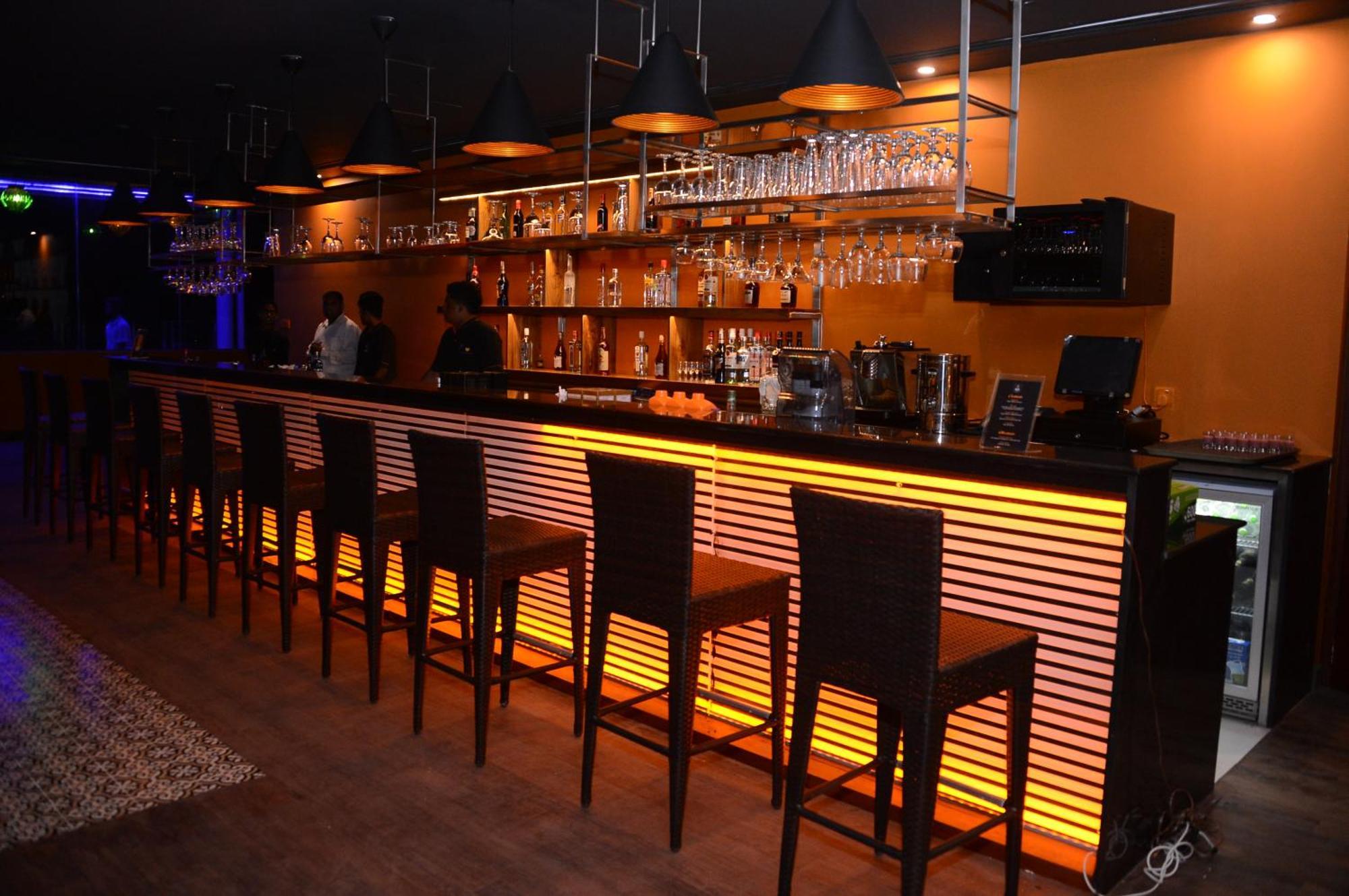 Anarva Hotel & Spa Dehiwala-Mount Lavinia Bagian luar foto